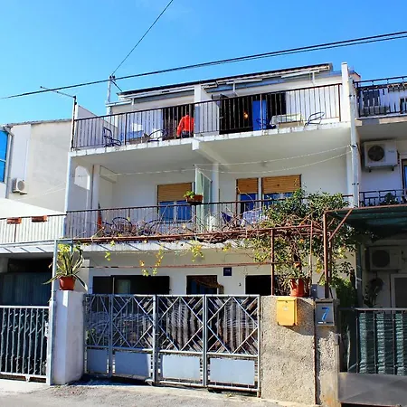 Apartamento By The Sea Marina, Trogir - 9438 *